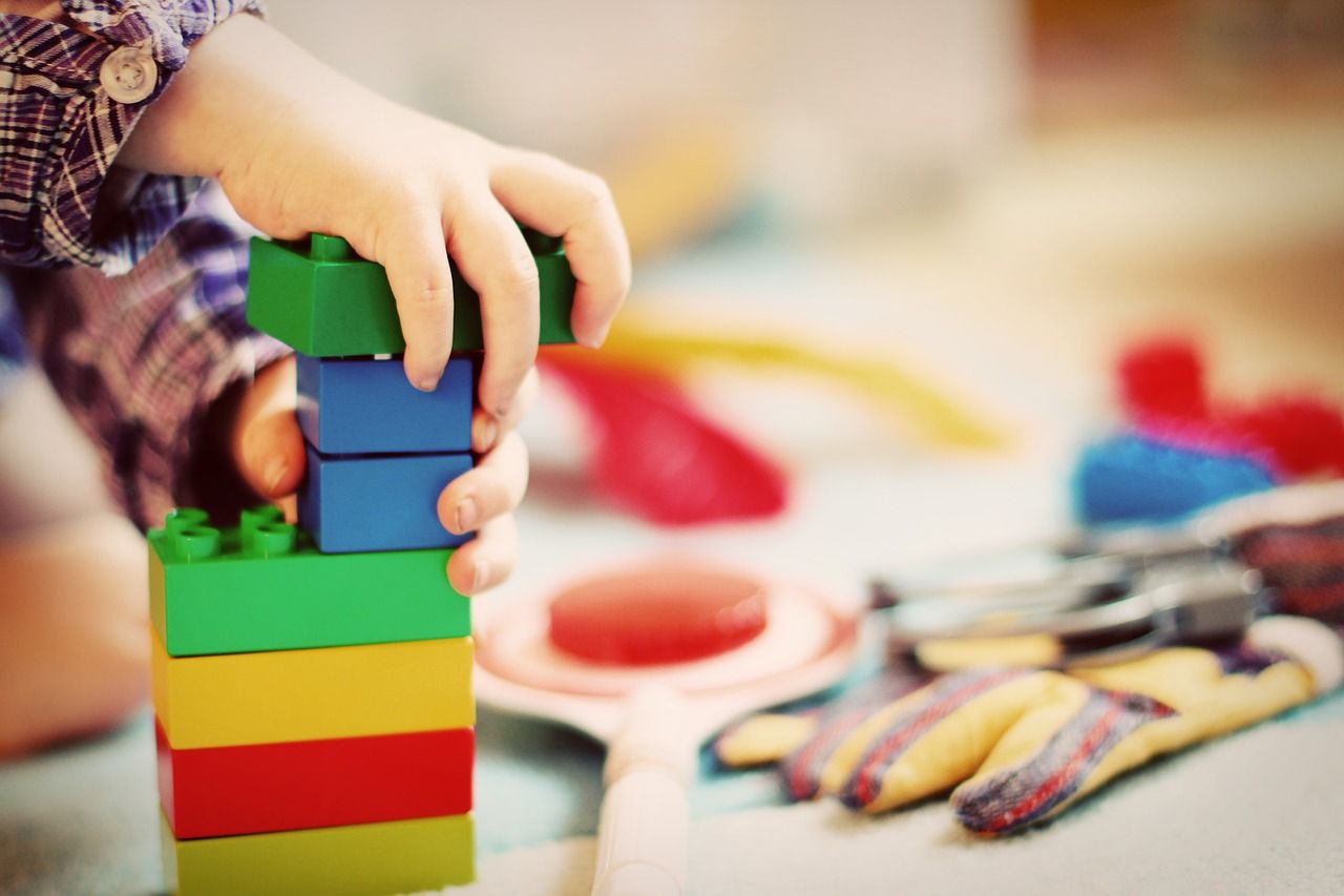 Jakie zabawki mogą długo służyć dziecku?