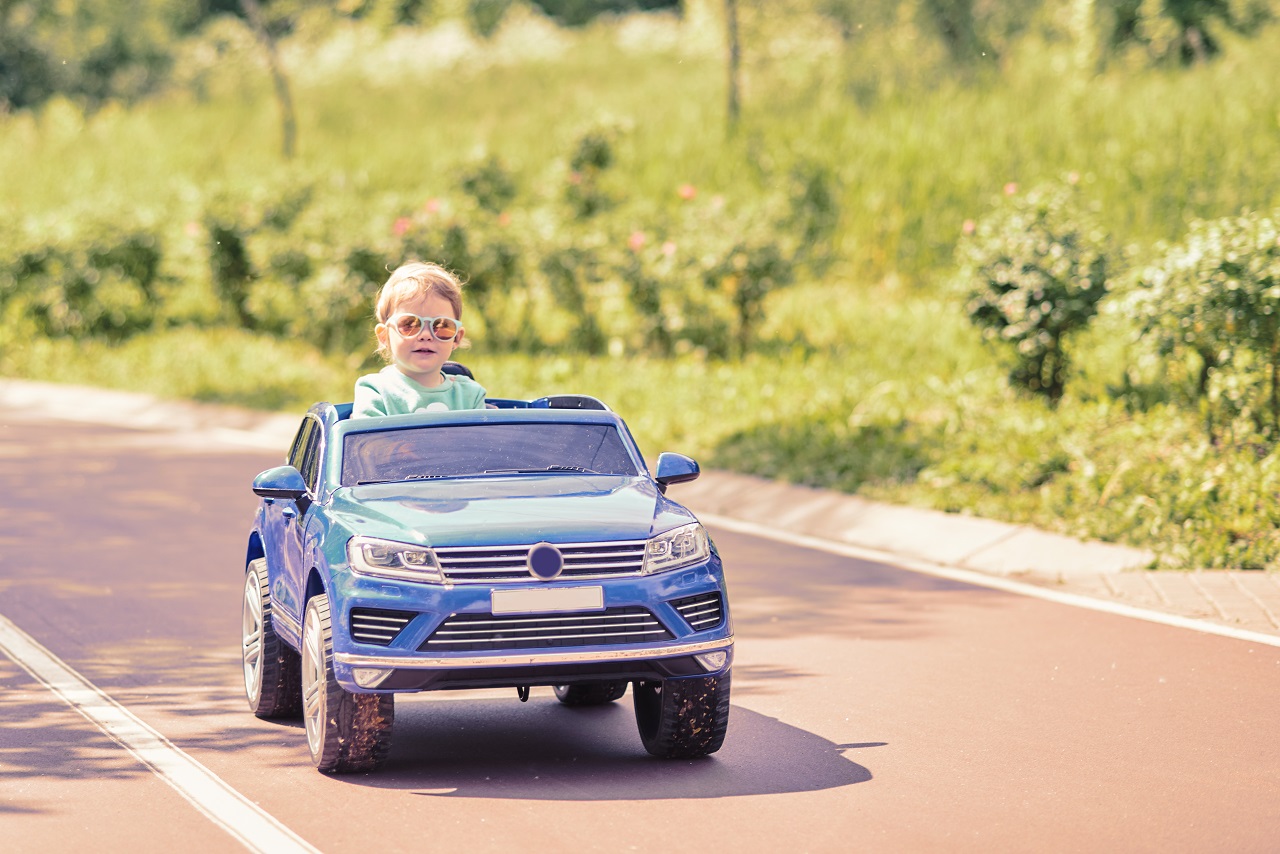 Pojazdy dla dzieci – doskonałe rozwiązanie na zabawę przez długi czas