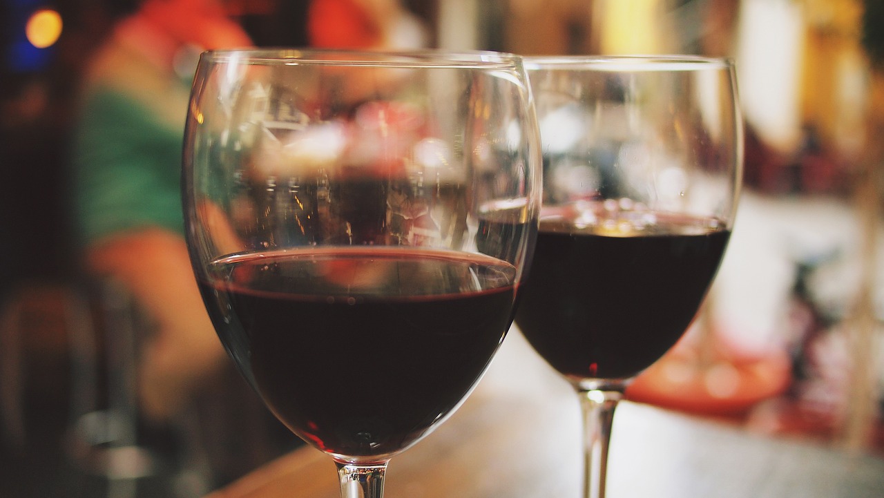 Czerwone wino – jakie ma właściwości prozdrowotne?