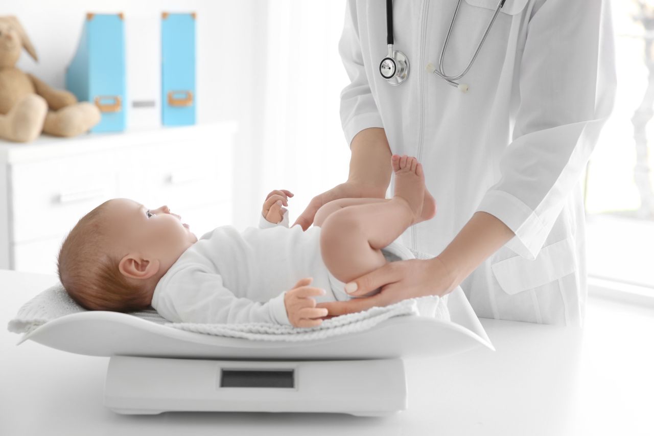 Kurs neonatologiczny – co warto wiedzieć?