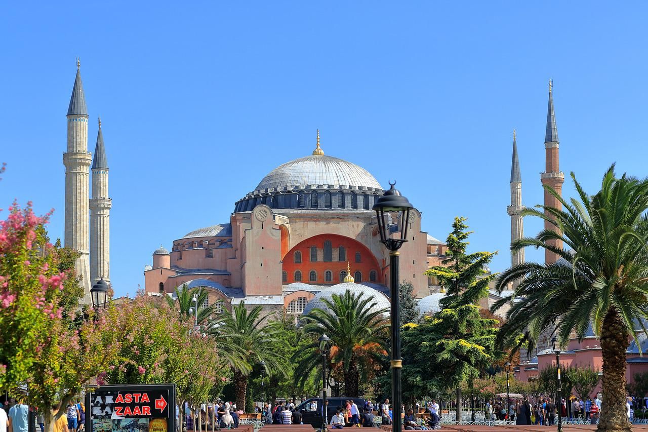 Dlaczego Turcja to dobre miejsce na wakacje za granicą?